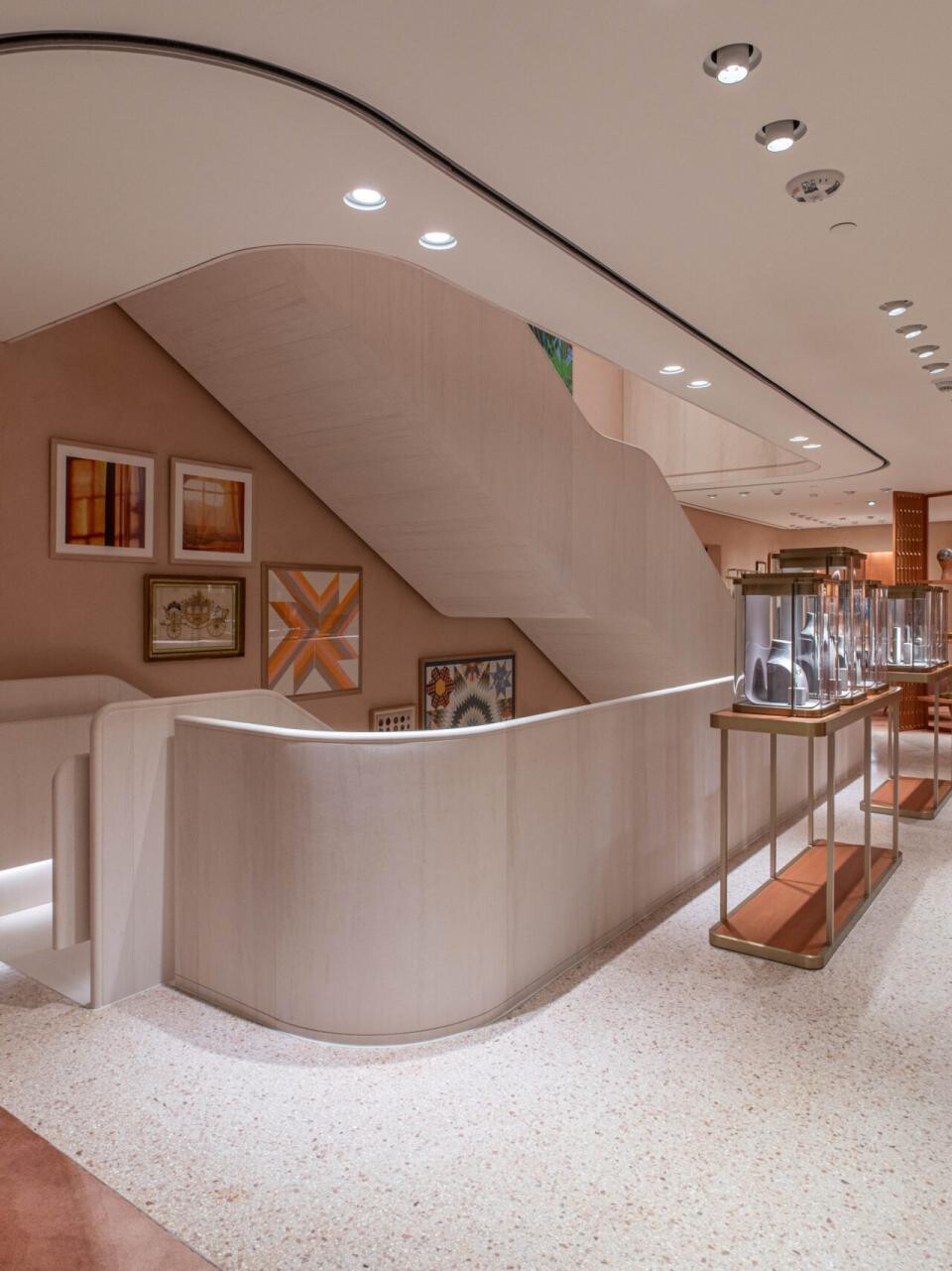 Hermes store